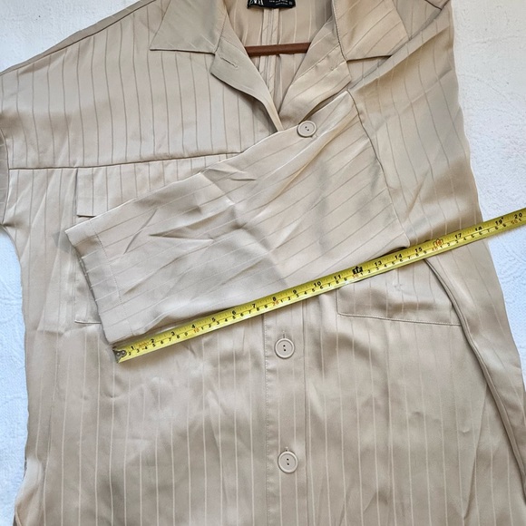 Zara Light Tan Shirt size Medium - Picture 9 of 11